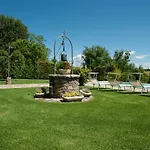 Casa Viale Dei Cipressi ヴィラ