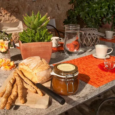 Casa Viale Dei Cipressi סוביצ'ילה